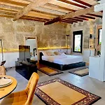 Loft 40-10 * Βίγκο